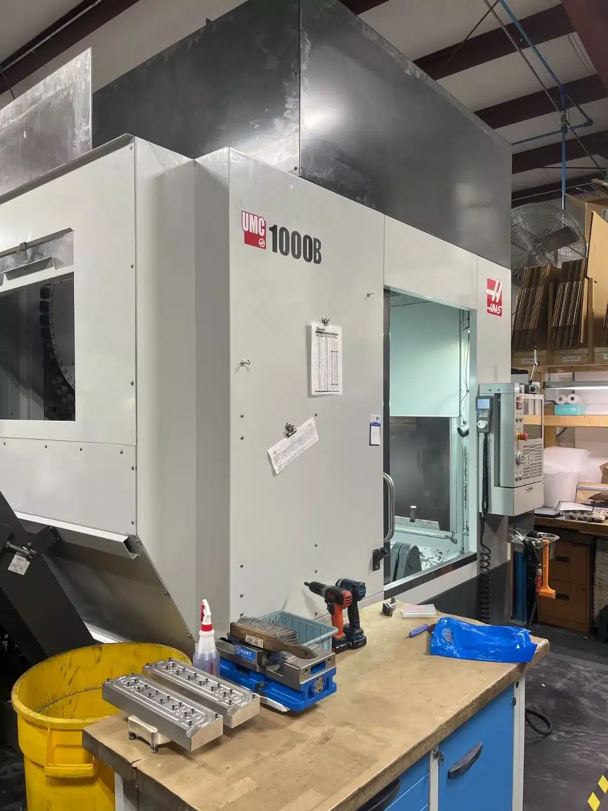 Haas UMC1000 5-Axis CNC Vertical Machining Center